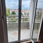 Velimir Stari Aerodrom شقة *