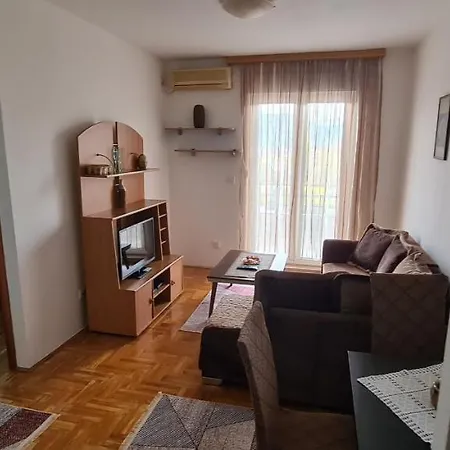 Velimir Stari Aerodrom