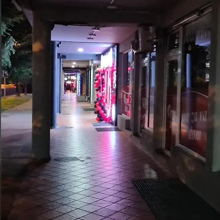 Velimir Stari Aerodrom Апартаменти