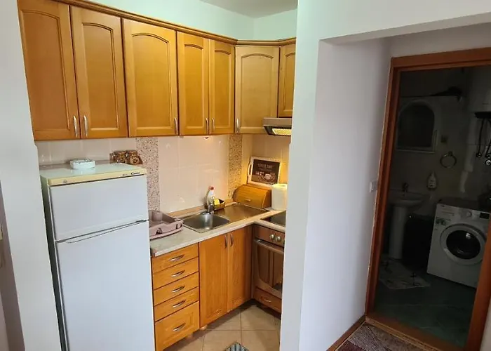 Velimir Stari Aerodrom * Podgorica